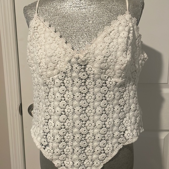 H&M Tops - Floral bodysuit